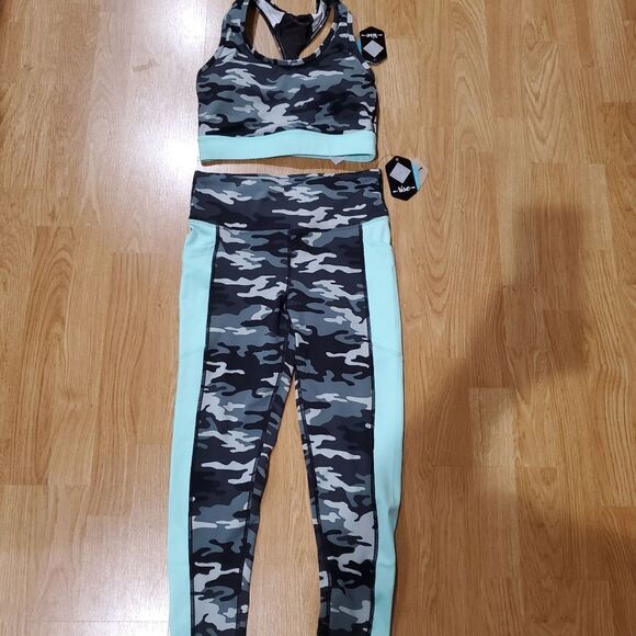 Rise by LuLaRoe Camouflage Workout Athleisure Sports Bra and Leggings Set Sz Sm - Picture 1 of 13